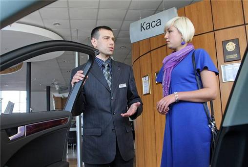 Автокредит в автосалоне